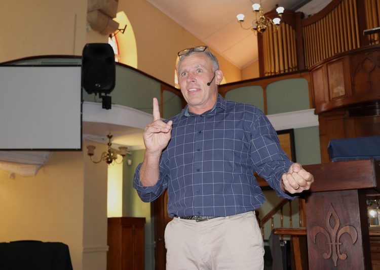 “Stel jou hoop eerder in God se plan vir jou lewe, nie die uitslag nie”