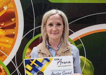 Skryf met die boer in gedagte, is topouteur se raad