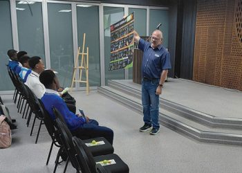 Leerlinge kry ‘n akademiese hupstoot