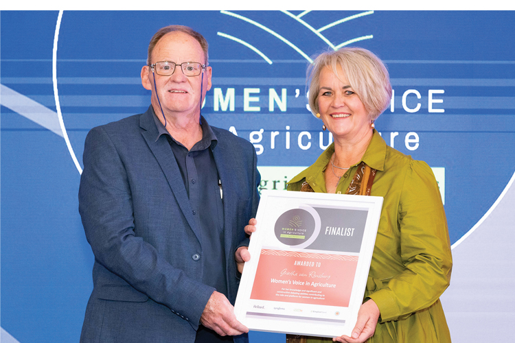 Women‘s contributions take centre stage